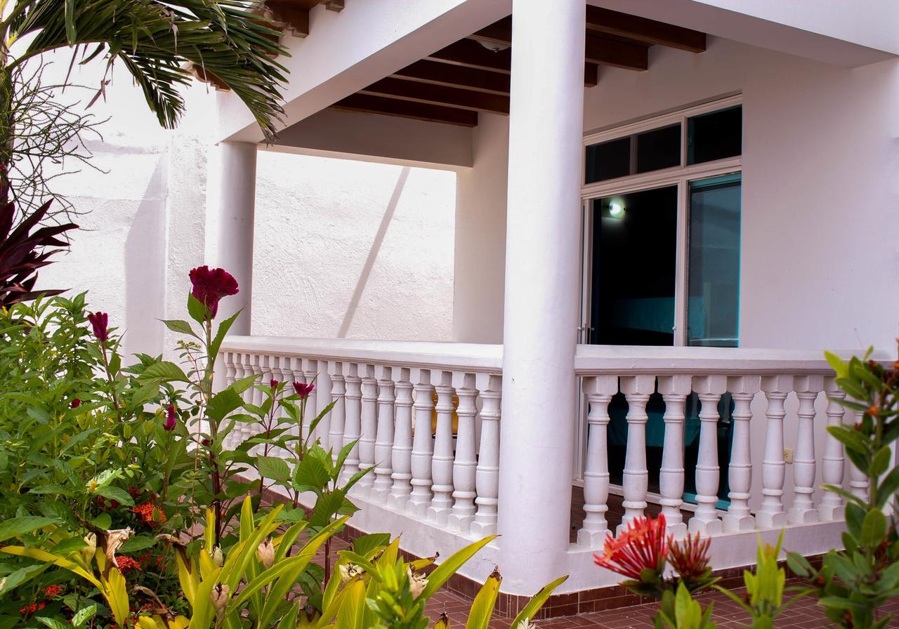 Hotel Aria Manzanillo Cartagena Екстер'єр фото